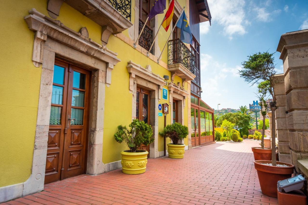 Hotel Castillo De Gauzon Salinas  Exterior photo